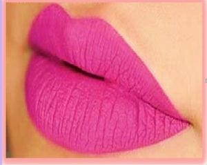 ROSY PINK LIPS