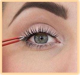 Use False lashes