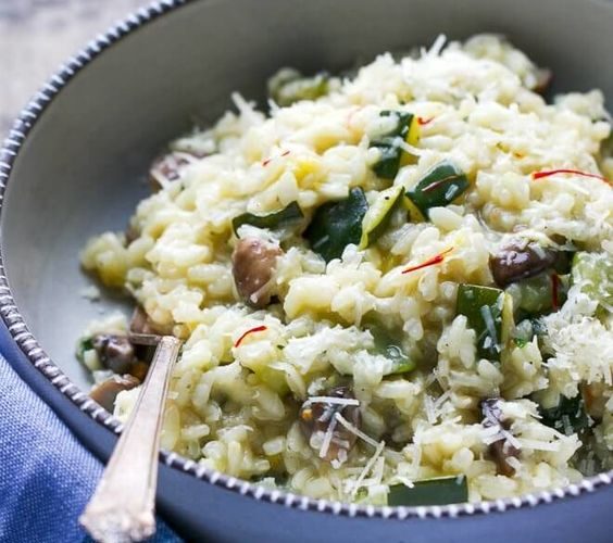 Creamy mushroom and zucchini risotto